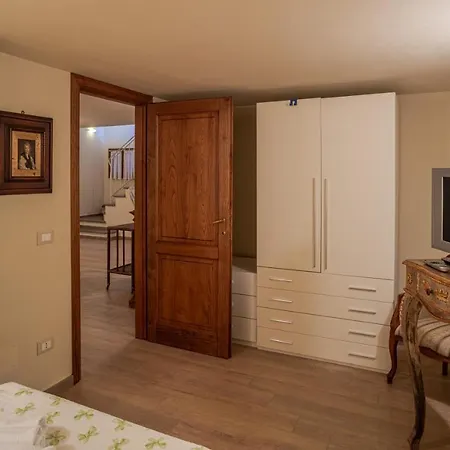 Siloral Blu Villa